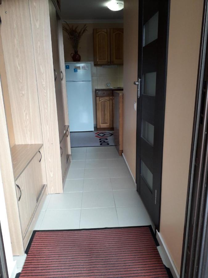Apartament On Levanevskogo 2 Apartment คาเมียเนตส์-โปดิลสกี ภายนอก รูปภาพ